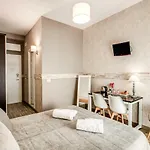 Santamaria 4* Řím