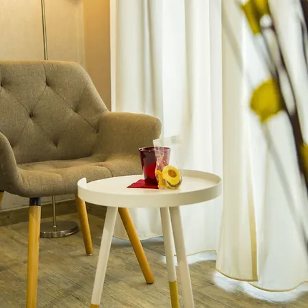Santamaria 4* Roma