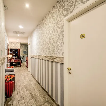 Santamaria Affittacamere 4*