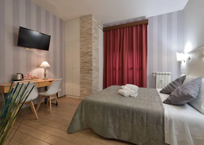 Konukevi Santamaria 4*