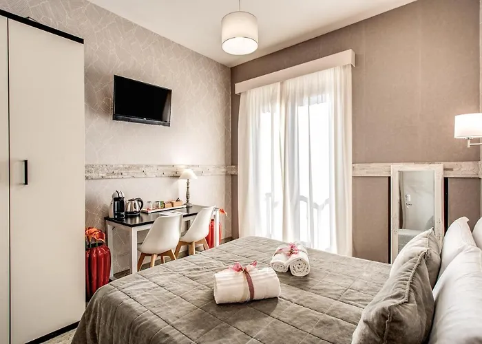 Santamaria Konukevi 4*